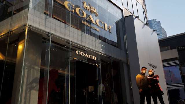 Coach母公司Tapestry調升全年獲利財測。（圖：REUTERS/TPG）