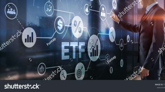 高股息ETF轉型再進化！「強勢動能」領漲抗跌實力稱霸 （圖:shutterstock）