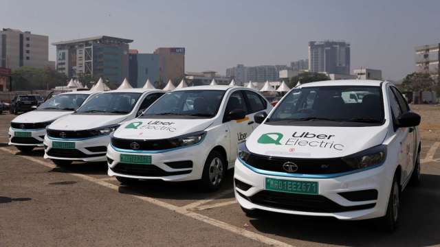 Uber在應用程式上顯示平均等車時間和乘車費用。（圖：REUTERS/TPG）