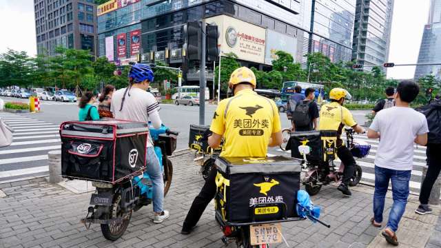 杭州外送員過勞猝逝引廣大關注 陸媒：新加坡剛通過的平台工人法值得學(圖：Shutterstock)