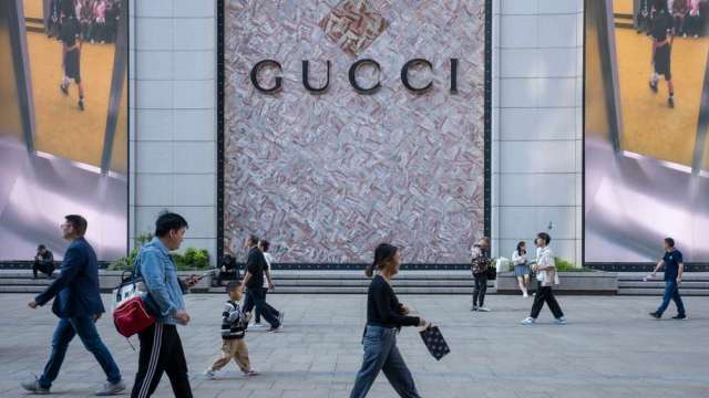 中國奢侈品買氣吹寒風 Gucci母公司全年獲利恐創8年新低。(圖:shutterstock)