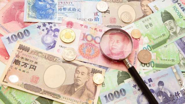 〈台幣〉32.5元關卡失而復得 連3貶收32.45元續寫3個月低點。(圖：shutterstock)