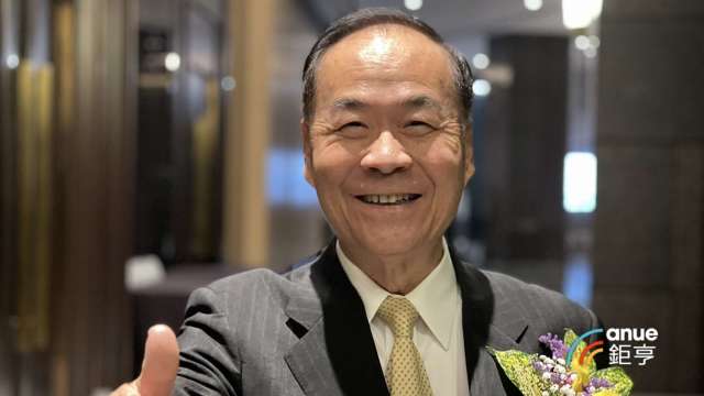 亞光董事長賴以仁。(鉅亨網記者張欽發攝)