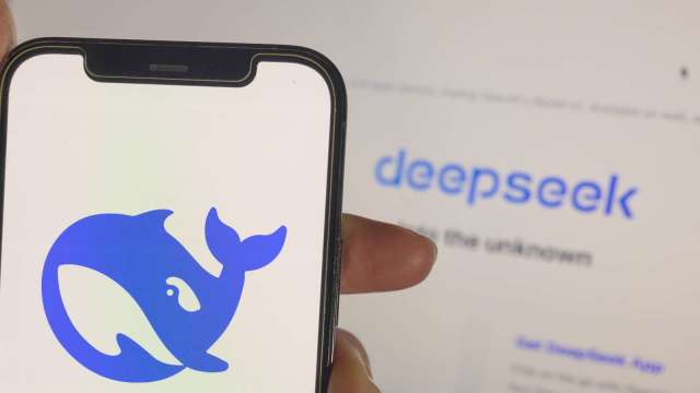 3箭齊發！DeepSeek開源第4日推三大更新 專家：優化並行策略讓大模型訓練飆升