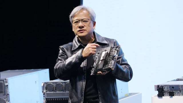 輝達CEO黃仁勳在北京會見中國貿易夥伴 重申合作意願(圖:shutterstock)