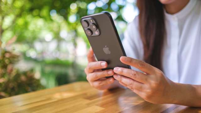 研調:全球智慧手機高達44%由ODM設計生產 創歷史新高。(圖:shutterstock)