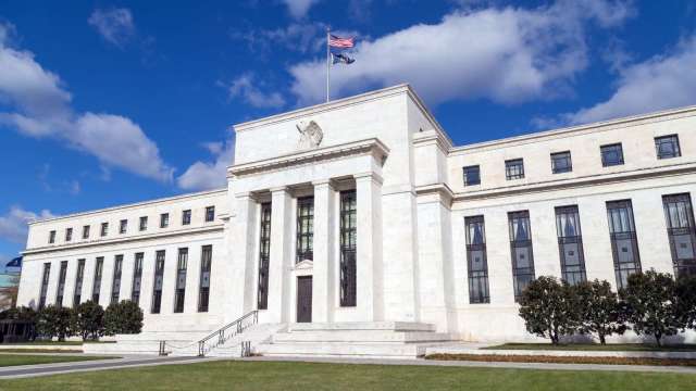 Fed褐皮書提及關稅107次 經濟前景大幅惡化 (圖:Shutterstock)