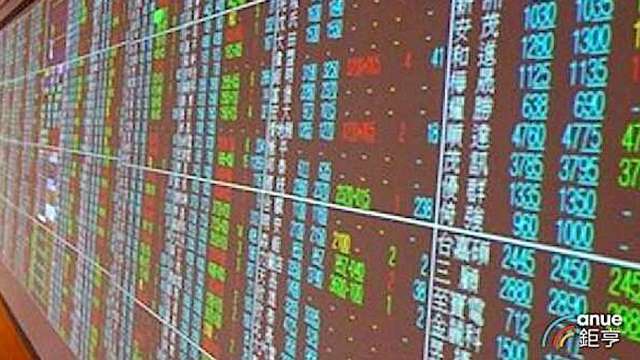 〈焦點股〉穩懋、宏捷科亮燈漲停 PA廠Q2有望淡季不淡。(鉅亨網資料照)