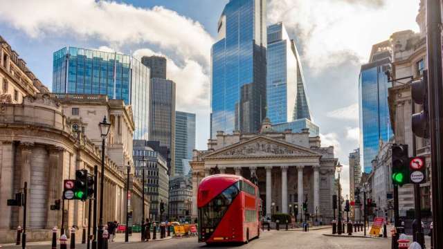 英國擬大幅收緊移民政策 留學生工作簽證更難辦了。(圖:shutterstock)