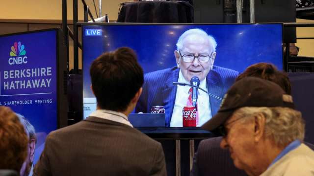 波克夏·海瑟威在美國奧馬哈舉行年度股東大會。(圖:REUTERS/TPG)