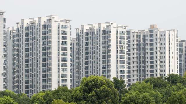 陸房市分化嚴重!杭州房價靠「低密住宅」逆漲9.5%居冠 48城中古屋卻陷「以價換量」困境(圖:shutterstock)
