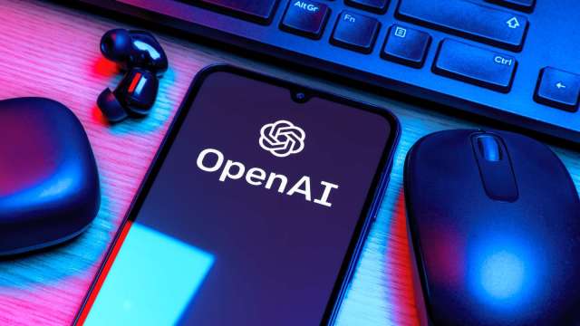 OpenAI斥資30億美元收購AI程式設計新創公司Windsurf。(圖:Shutterstock)