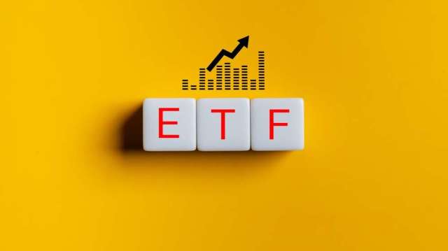 4月淡季不淡！前10名市值型ETF一表看分明 這家漲幅17.3%狠甩大盤 。（圖：shutterstock）