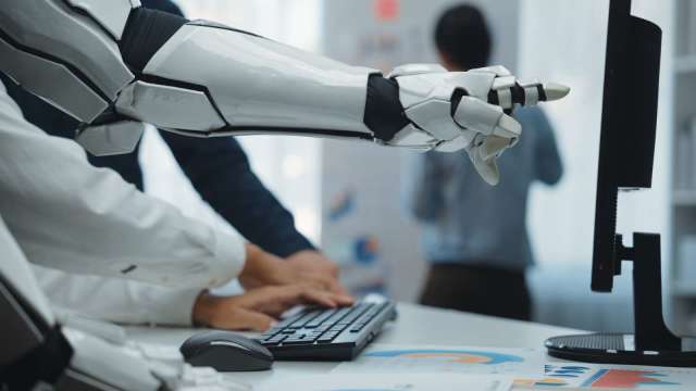 2050人形機器人市場規模上看5兆美元!摩根士丹利:中國正領先。(圖:Shutterstock)