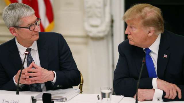 蘋果盤中一度漲逾6%!川普與庫克通話 傳將擴大美國投資計畫(圖:REUTERS/TPG)