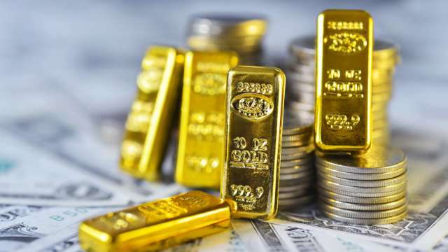 〈貴金屬盤後〉金價下挫2% 觸及逾一個月低點 (圖:Shutterstock)
