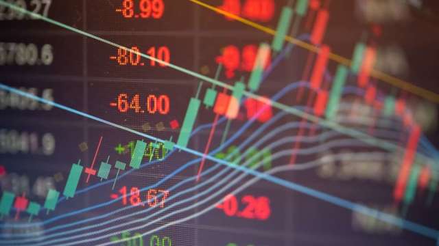 4月大怒神行情!台股基金規模跌破5000億元 這9檔力爭上游。(圖:shutterstock)