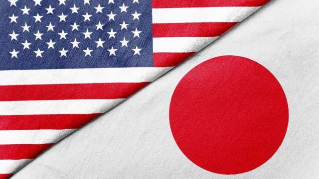 日本考慮補貼特斯拉充電站,美日關稅談判添新變數。(圖:Shutterstock)