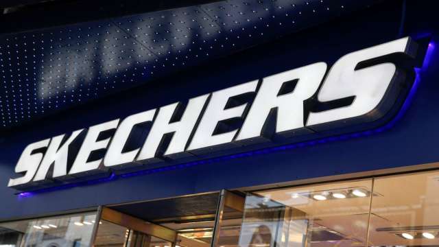 一代鞋王Skechers賣身下市 消費產業掀併購浪潮。(圖:REUTERS/TPG)
