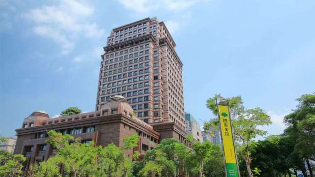 國泰金 (2881-TW) 今 (20) 日公布 2025 年 5 月國民經濟信心調查結果。(圖:國泰金控提供)