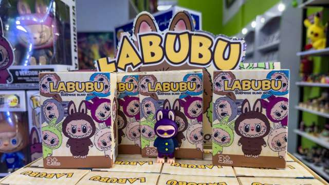 關稅擋不住LABUBU,泡泡瑪特市值直逼3千億港元(圖:Shutterstock)