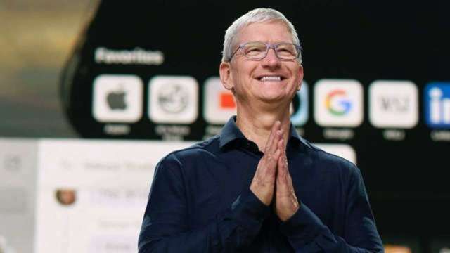 iPhone產線難回美 蘋果拆解關稅難題有三招 (圖:Reuters/TPG)