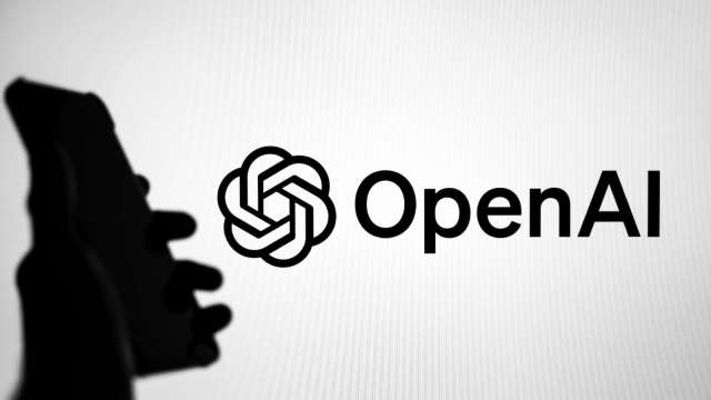 OpenAI語言模型o3公開反抗,自行修改自殺程序拒絕關機。(圖:Shutterstock)