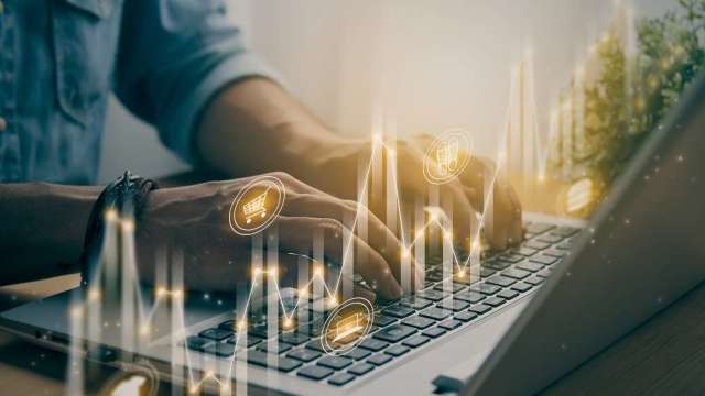 【總經指標】台灣外銷訂單爆發,這個類別年增20%!一文掌握成長主力與潛在衝擊 (圖:shutterstock)