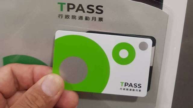 TPASS 月票今年登錄超過20萬人,回饋金額破千萬元。(圖:公路局提供)