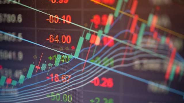 端午節前行情轉趨盤整 台股中小型基金5月績效異軍突起。(圖:shutterstock)