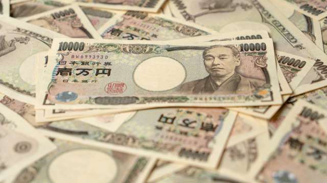 機構對日元走勢看法分歧?槓桿基金削減看多日元部位(圖:shutterstock)