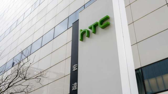 宏達電5月營收重返2億大關月增近4成 VR海外布局有所斬獲。(圖:shutterstock)