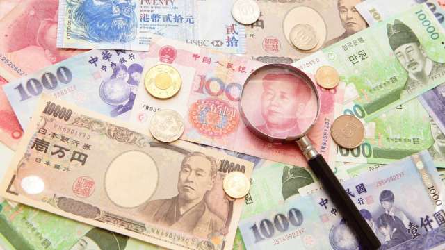 〈台幣〉觀望氣氛濃厚微貶收29.931元 周線終止連9揚。(圖:shutterstock)