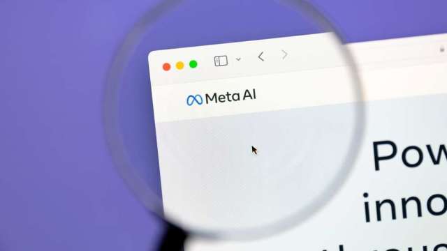 Meta團隊每週七天不休打造AI獨立程式 祖克柏的野心不止於此。(圖:shutterstock)