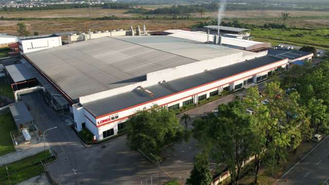 高瓴減持隆基綠能中國太陽能業困局如何解?專家:解決3大問題 2026也許能見供需平衡