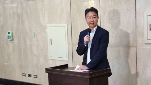 交通部長陳世凱。(鉅亨網記者黃皓宸攝)
