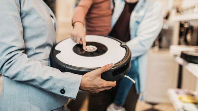 輝達與三星入股Skild AI 加速布局消費型機器人。(圖:shutterstock)