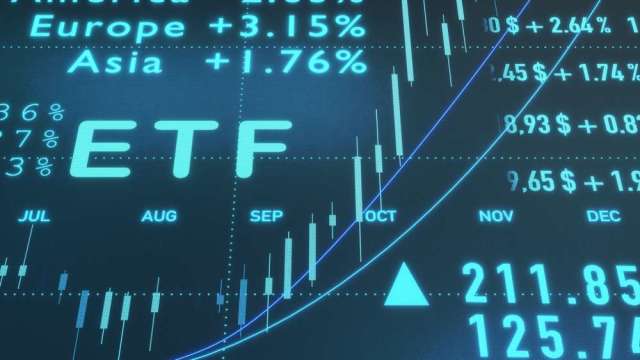 8檔高股息ETF今年來績效翻正 這2檔無關台股引關注。(圖:shutterstock)
