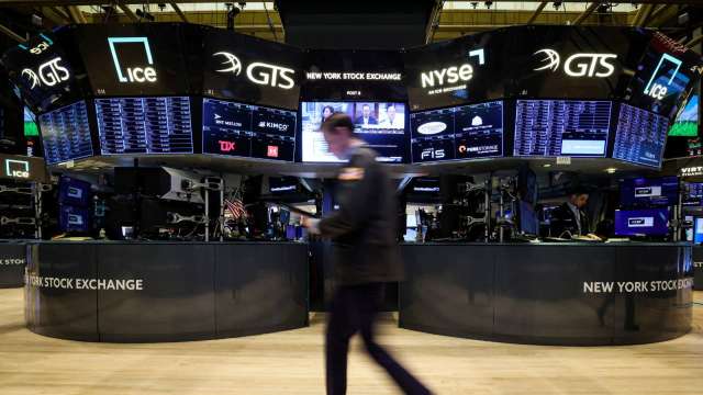 伊朗向以色列發射飛彈報復 道瓊狂瀉近770點(圖:REUTERS/TPG)