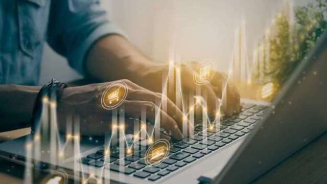券商首創!永豐金證券攜手LINE Bank 首家與純網銀串接「定期存股」服務的券商(圖:shutterstock)