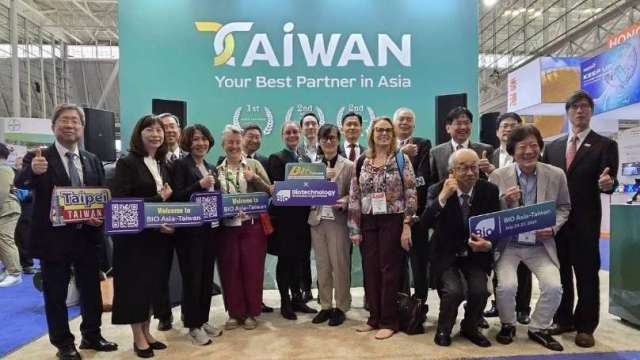 北美生技展台灣端亮麗成果 健永生技母公司Jyong Biotech掛牌那斯達克。(圖:經濟部提供)