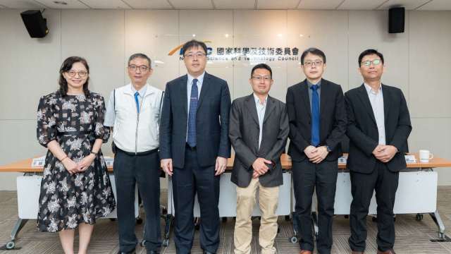 國科會打造超高速、低耗能雷射光源,盼完整台廠AI供應鏈。(圖:國科會提供)
