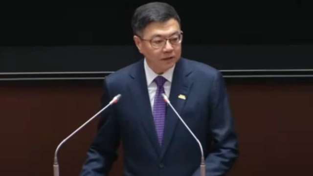 卓揆:3大策略打造中彰雲投為精密智慧新重鎮 提升半導體、光通訊業優勢。(鉅亨網資料照)