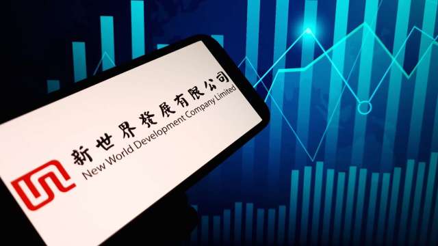 倒數4天！​​負債逾千億港元的新世界發展傳已獲銀行875億再融資 鄭氏家族能顛覆債務命運？
