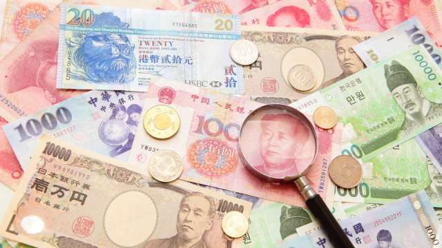 台幣開外掛!人民幣打到骨折價 現鈔賣出失守4.1下探19年新低。(圖:shutterstock)