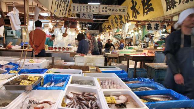 中國海關總署宣布,即日起有條件恢復日本部分水產品進口。(圖:Shutterstock)