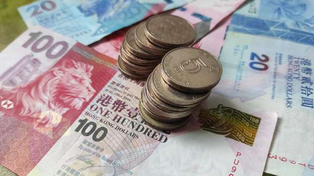 恒指回調逾200點 上半年仍漲20% 加密概念股逆勢大漲(圖:shutterstock)