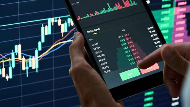 AI火力全開加持那指再創高 科技基金翻身high漲。(圖：shutterstock)