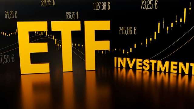 高股息ETF交投爆棚！台股創高帶動ETF新兵飆進前十大 首配年息噴15%夠甜。（圖: shutterstock)