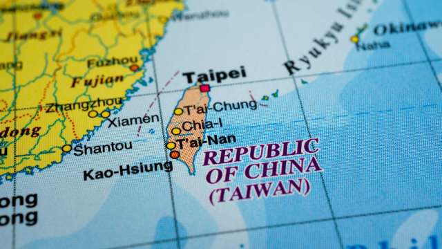 中國啟用台灣海峽新航線W121。(圖:Shutterstock)
